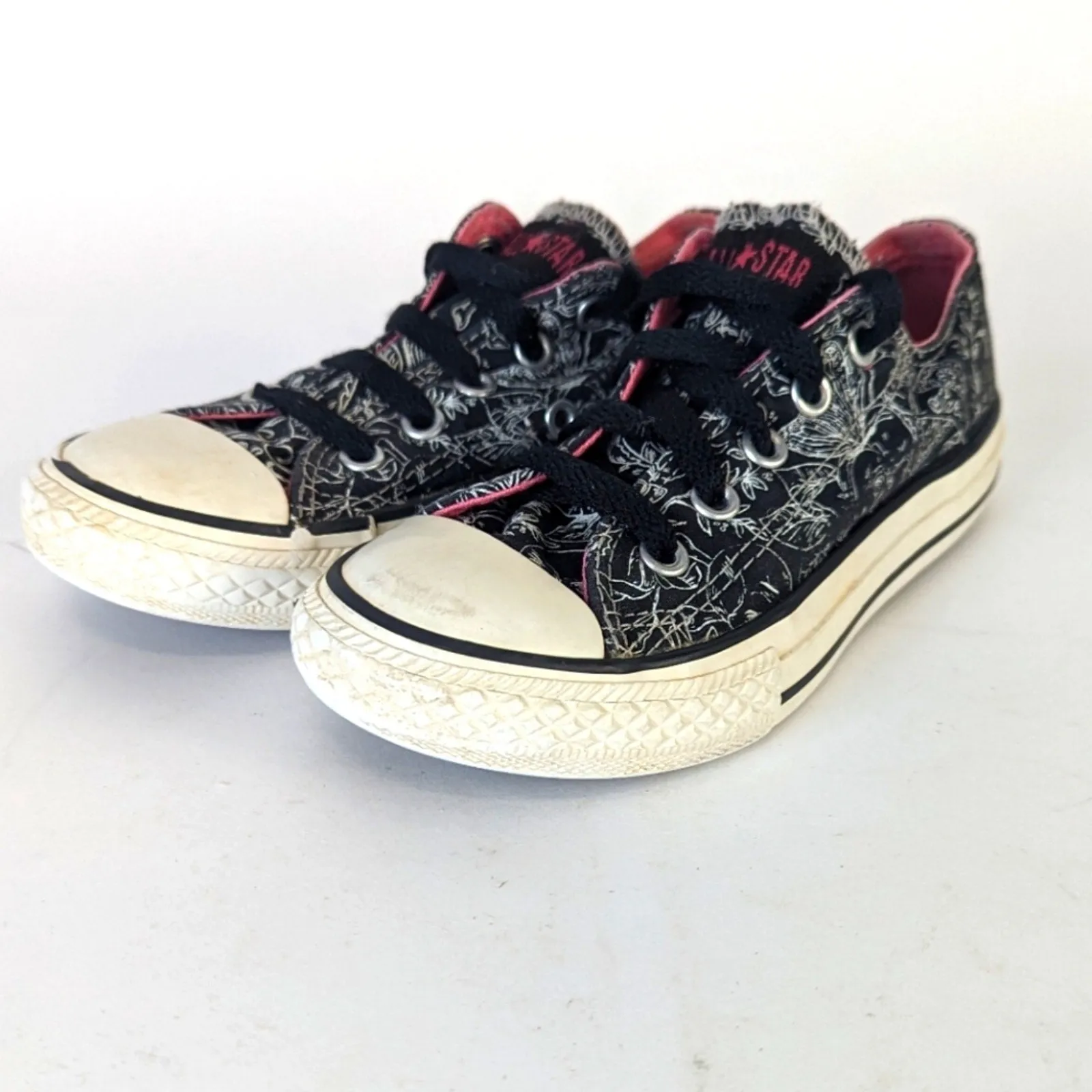 Converse All Star Graphic White Floral Skull  Kids Sneakers -11